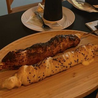 სარდელი სულგუნით შამფურზე