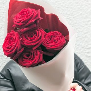 წითელი ვარდები 5 1247