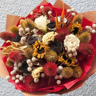 გამხმარი ყვავილების ნათელი თაიგული 1253