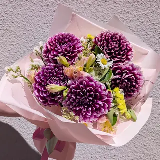 გეორგინები და სხვადასხვა მწვანილი 1296