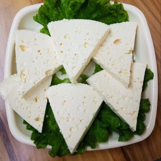 იმერული ყველი 1 ც