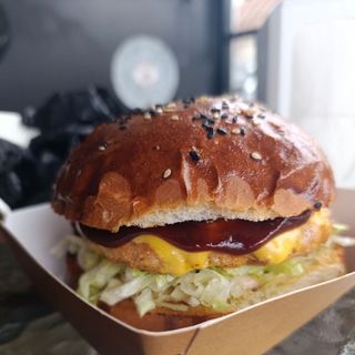 ქათმის ბურგერი