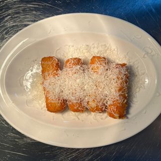 მოცარელას ჩხირები