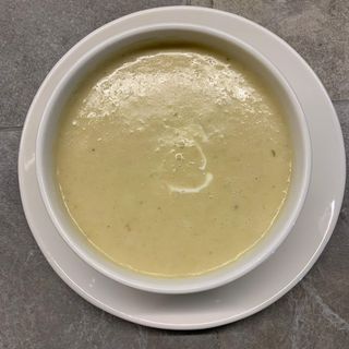 ნიახურისა და კარტოფილის კრემ სუპი