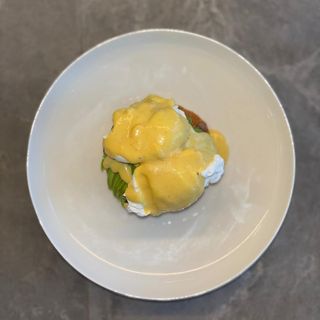 ბენედიქტი ბეკონით