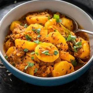 Achari Aloo