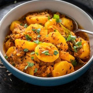 Achari Aloo