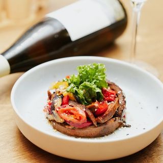 სალათი ძროხის ენით და ბადრიჯნით/Salad with beef tongue and eggplant