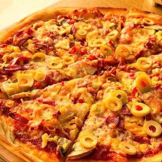 ფირმის ხორცის პიცა/Signature meat pizza
