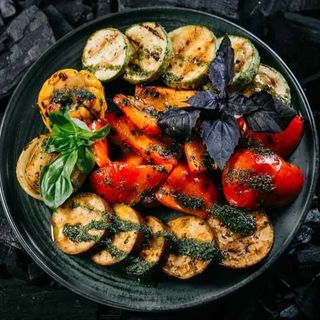 ბოსტნეული შამფურზე