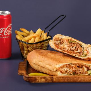 შაურმა პურში - მენიუ