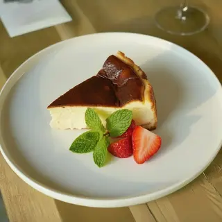 Basque Cheesecake Creamy