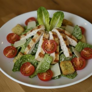 Caesar Salad with Chicken 