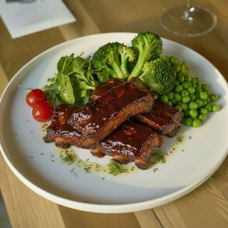 Georgian-Style Pork with Broccoli and Peas