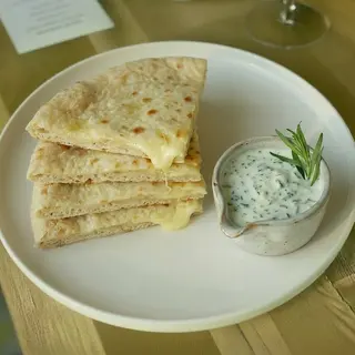 Khachapuri