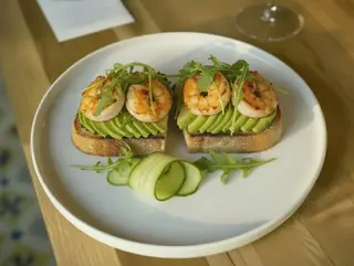 Bruschettas with Avocado and Shrimps