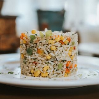 ბრინჯი ბოსტნეულით