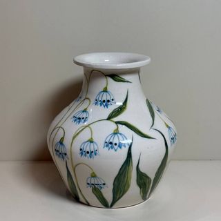 კერამიკის ლარნაკი