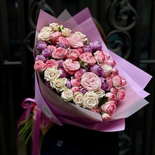 ვარდების კომპოზიცია