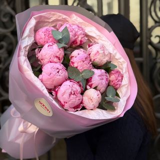 პიონები