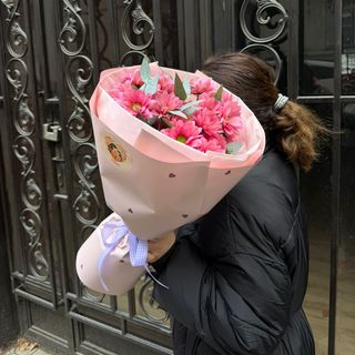 ვარდისფერი გვირილა (M)