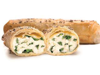 როლინი ფეტა ყველით და ისპანახით