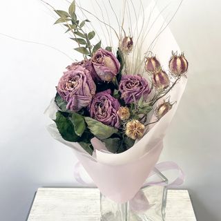 იასამნისფერი ვარდები 3155