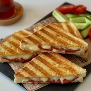 Karışık tost porsiyon