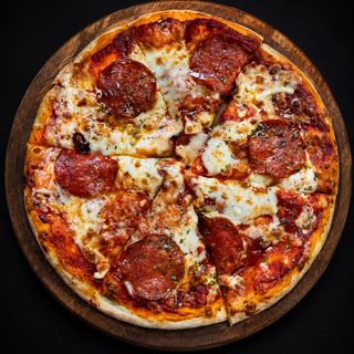 პიცა პეპერონი - Pizza Pepperoni 33 cm