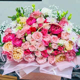 Chrysanthemum and roses