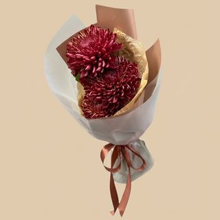 3 brown chrysanthemums