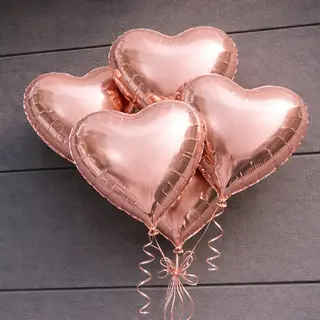 5 ვარდისფერი ფოლგირებული გული