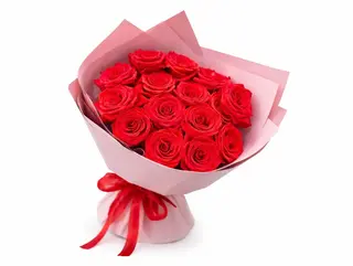 15 red roses