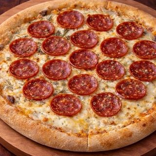 პიცა ხუთი ყველი პეპერონით 28სმ