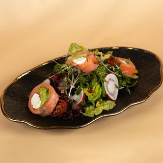 ორაგულის სალათი