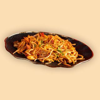 ნუდლსი საქონლის ხორცით