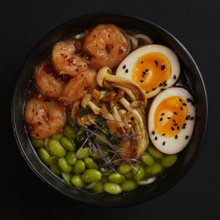 რამენი - იაპონური წვნიანი კრევეტებით (ramen shrimps)