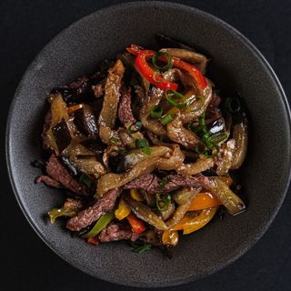 კადი-ჩა საქონლის ხორცით (Kadi-cha beef)