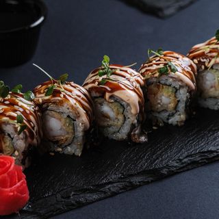 დრაგონ როლი