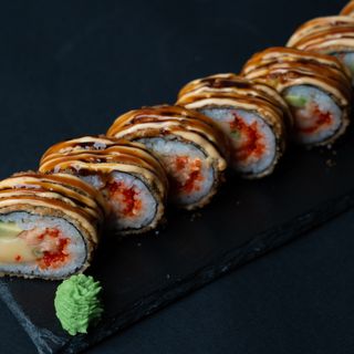 ხრაშუნა როლი ორაგულით (crispy salmon)