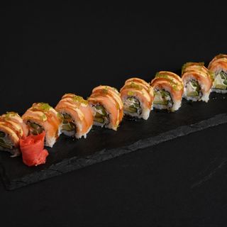 შებოლილი ორაგული როლი (smoked salmon)