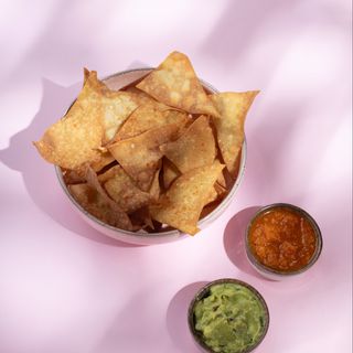 მექსიკური ნაჩო და სალსა როჰა