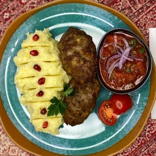 კატლეტი და პიურე