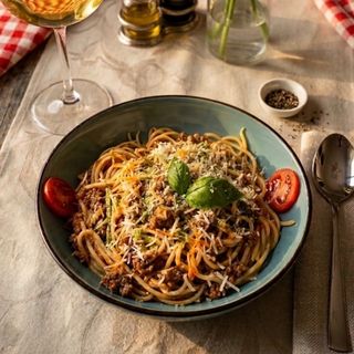 პასტა ბოლონეზე