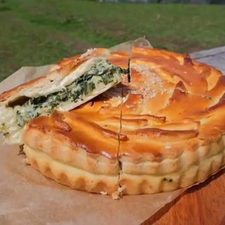 ისპანახით და ყველით / Spinach and cheese