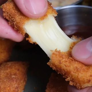 ყველის ჩხირები ფრი / Fried cheese sticks