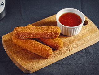 მოცარელას ჩხირები