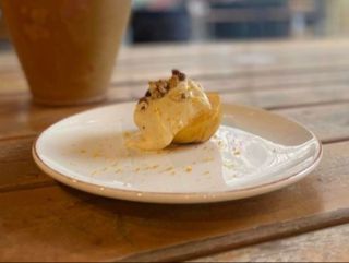 კომში კრემით