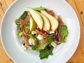 სალათი გორგონზოლა