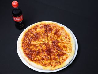 კომბო მარგარიტა პიცა 28 სმ (375)